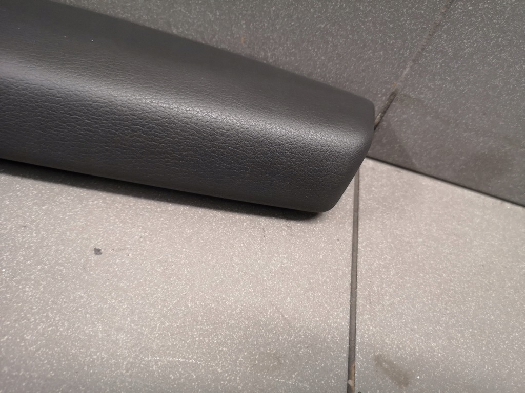 фото №5, Подлокотник обшивка правый перед a8 d3 4e0867174