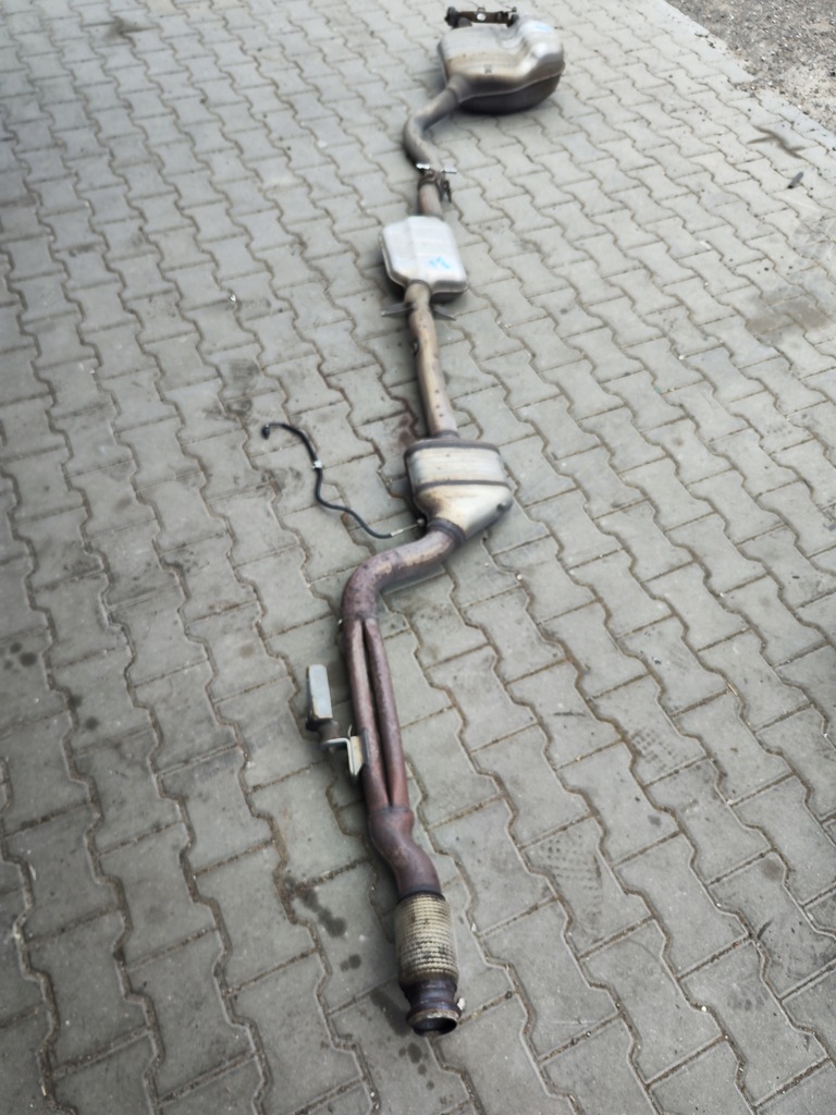 фото №1, Выхлоп гаситель mercedes w205 2.0 cgi