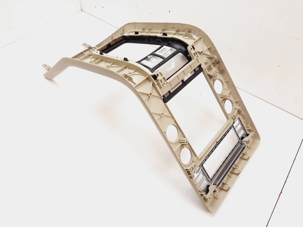 фото №8, 2009 volvo s80 рамка домкрата 30781449