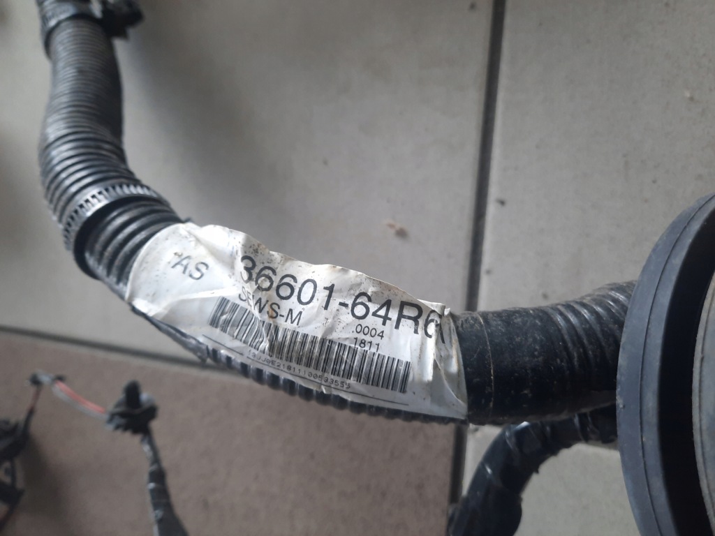 фото №10, S-cross sx4 16- lift 1.0 t коробка предохранителей электропроводка 36601-64r61