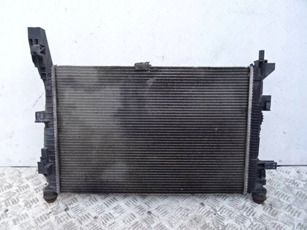 Радіатор води + вентилятор ford focus mk3 1.6 tdci Недорого
