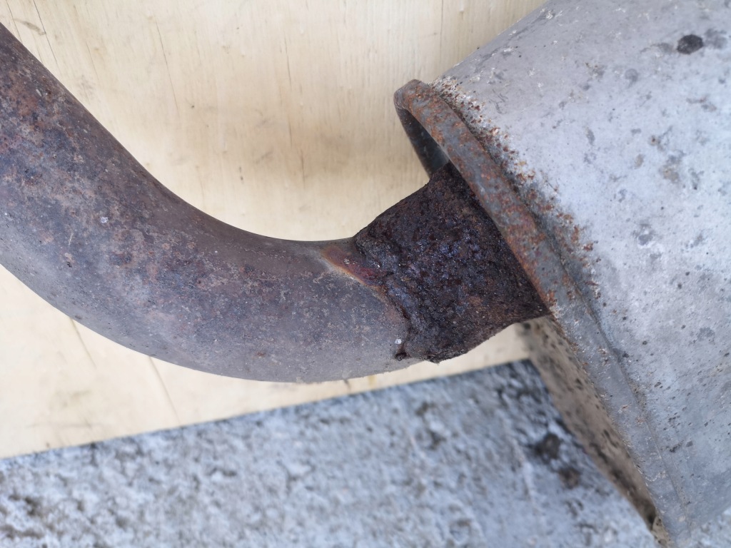 Вихлоп гасник кінцевий лівий lexus ls ls460 iv 06- Оригінал