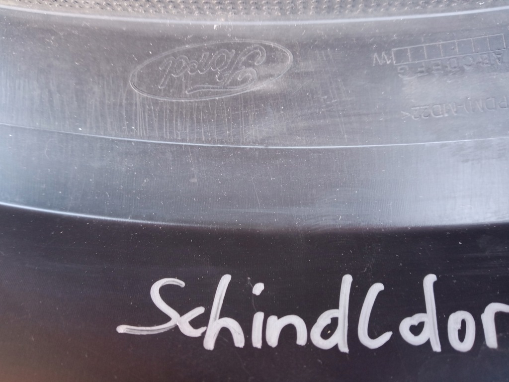 фото №8, Ford ranger raptor права молдинг крила перед