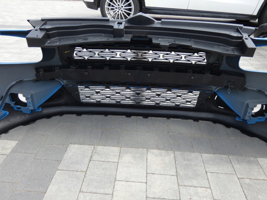 Бампер ґрати решітка радіатора citroen c-3 в Україні