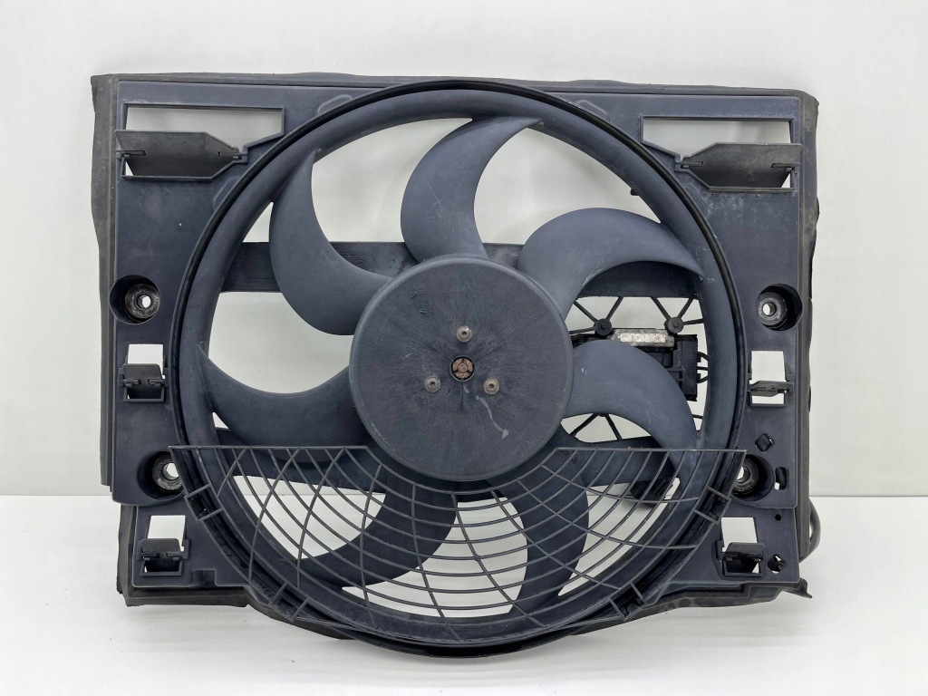 Купить Bmw 3 e46 купе вентилятор радиатора 6904768