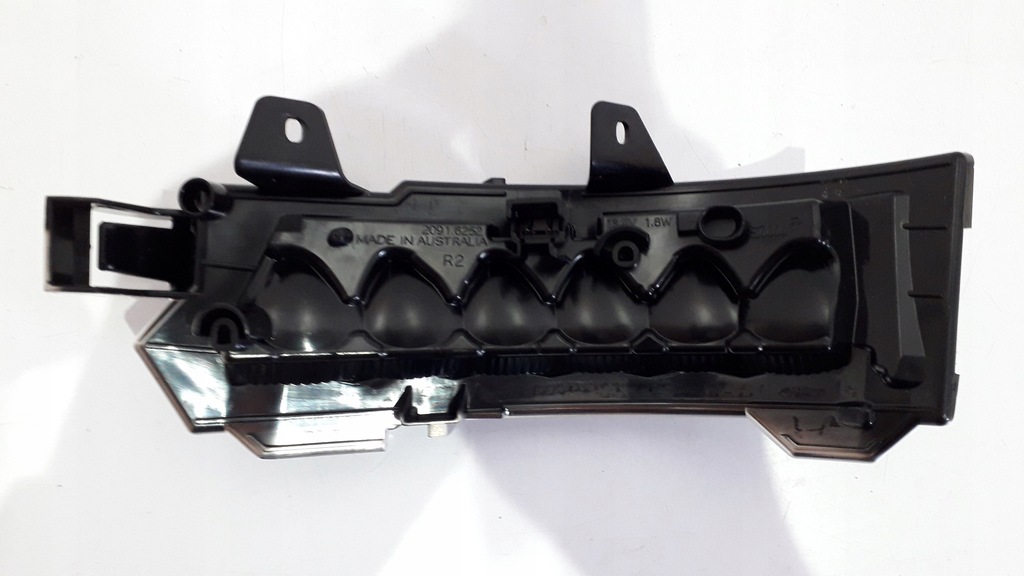 фото №6, Evoque discovery поворотник зеркало правый led