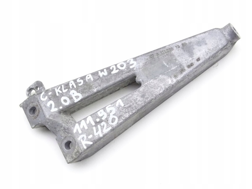 фото №1, Mercedes w203 2.0 b кронштейн двигателя