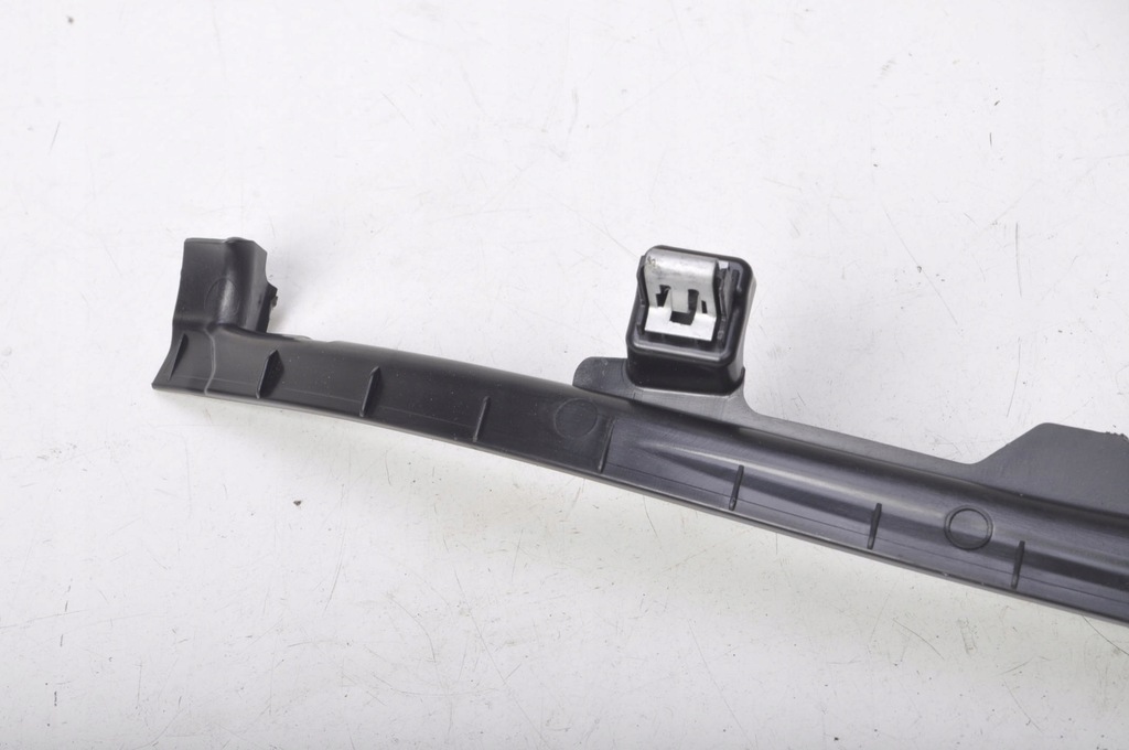 фото №7, Land rover defender ii l663 защита пластик 21r l8b2-025c22-a правый перед