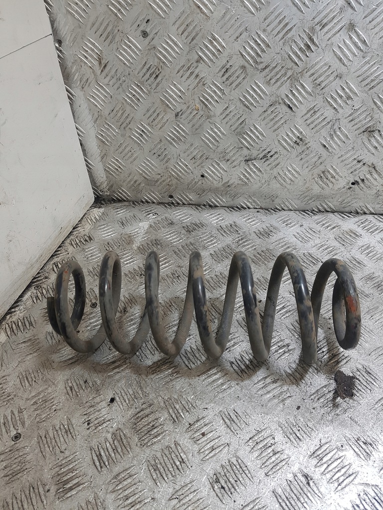 фото №1, Пружина задняя задняя audi a4 b6 2002 rok