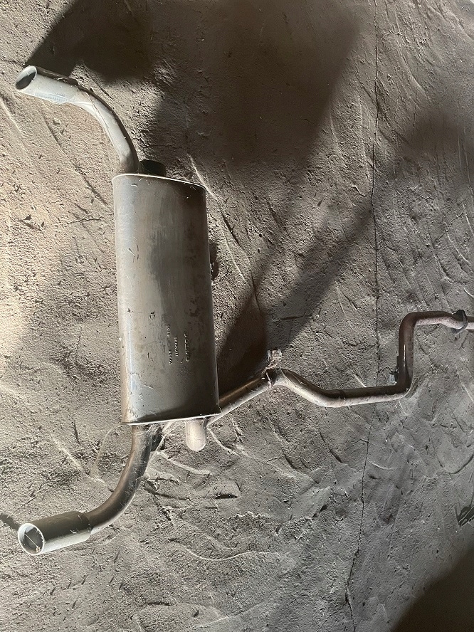 фото №1, Volvo v40 гаситель выхлоп