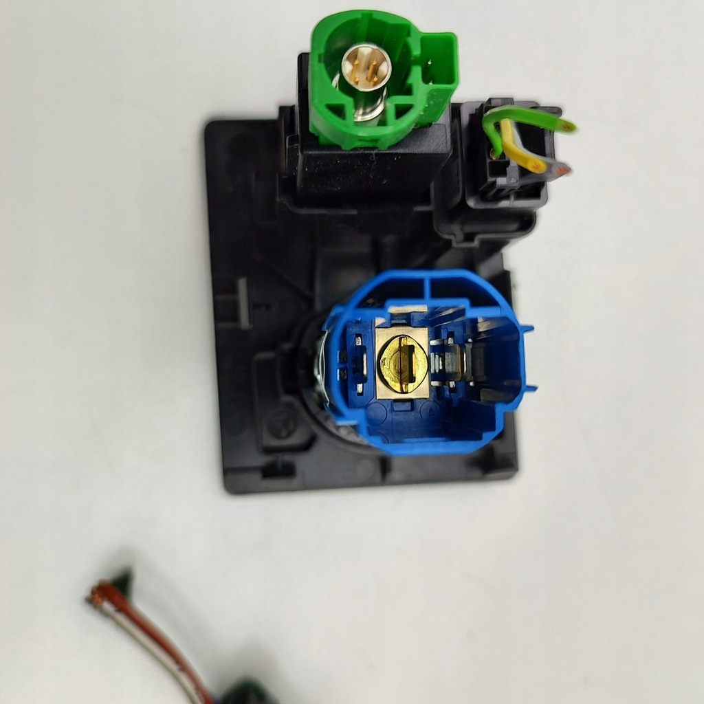 фото №6, Skoda superb b8 3v 2017 разъём / соединитель aux