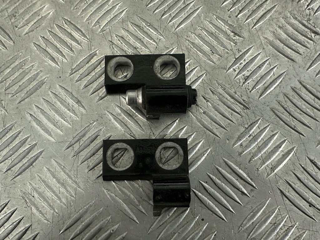 фото №1, Mini r56 петли дверь левая водитель чёрные a94/9