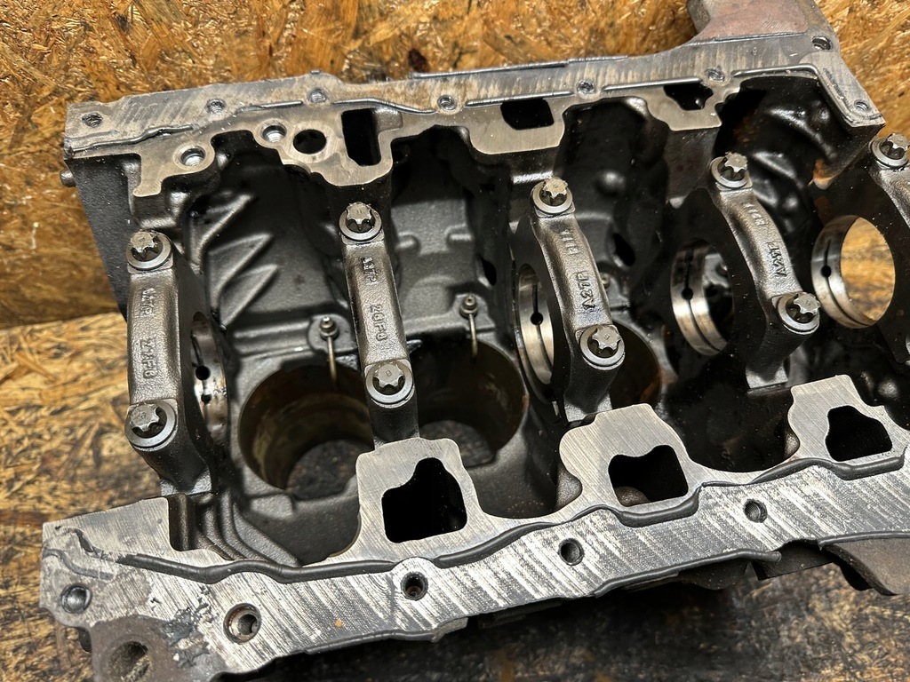 фото №12, Блок двигуна master 2.3 rwd m9ta700 m9t 700