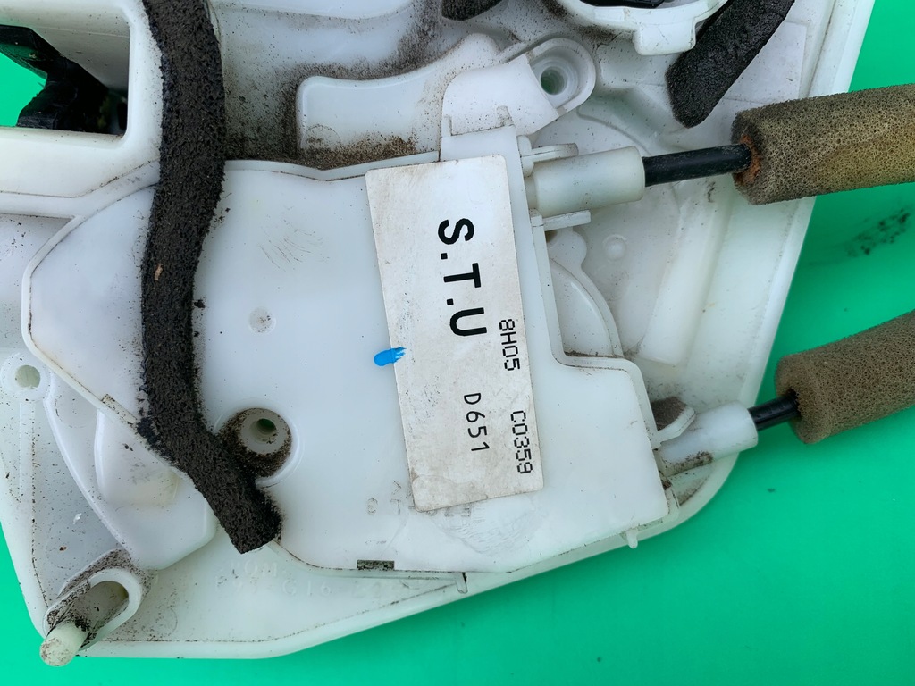 фото №9, Замок дверь левый задний задняя mazda 2 ii de 07-14 eu