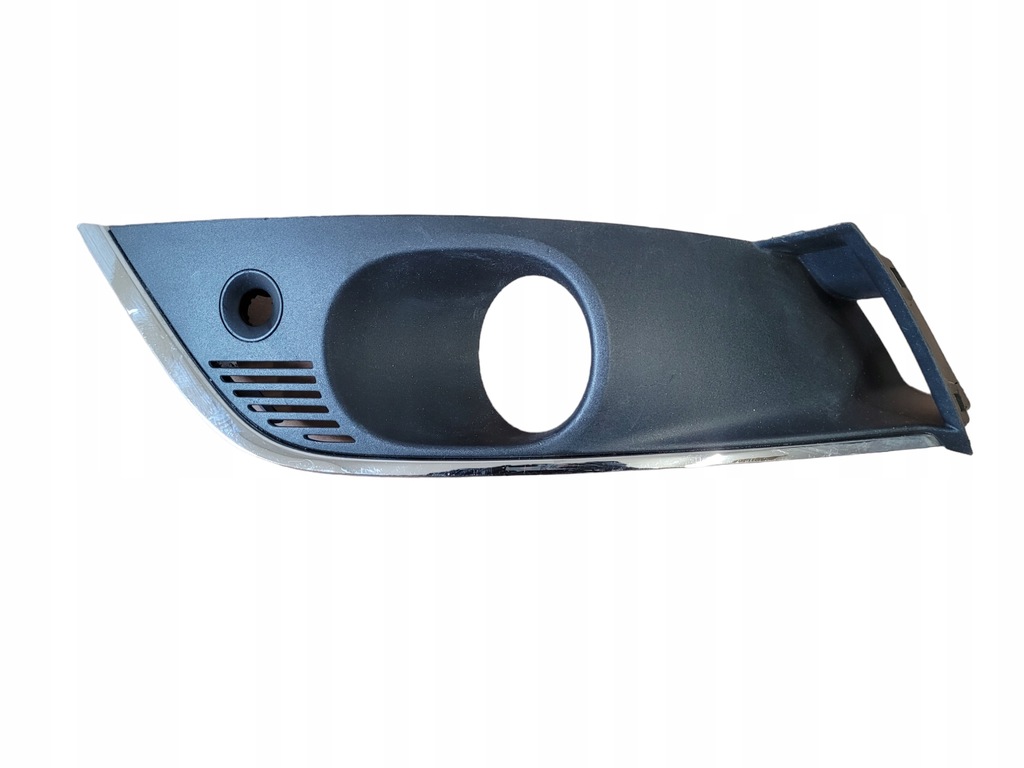 фото №1, Renault megane iv 4 решётка рамка хром 261a32853r