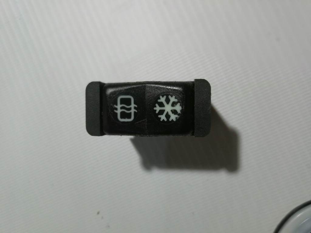 фото №1, Вимикач кондиціонера кнопка mercedes w126 sec