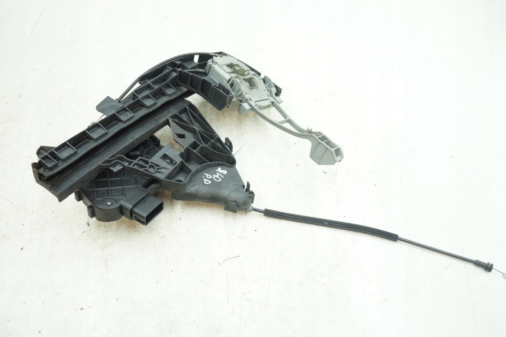 фото №1, Volvo s40 ii v50 замок двері правий перед правий передній 31253666