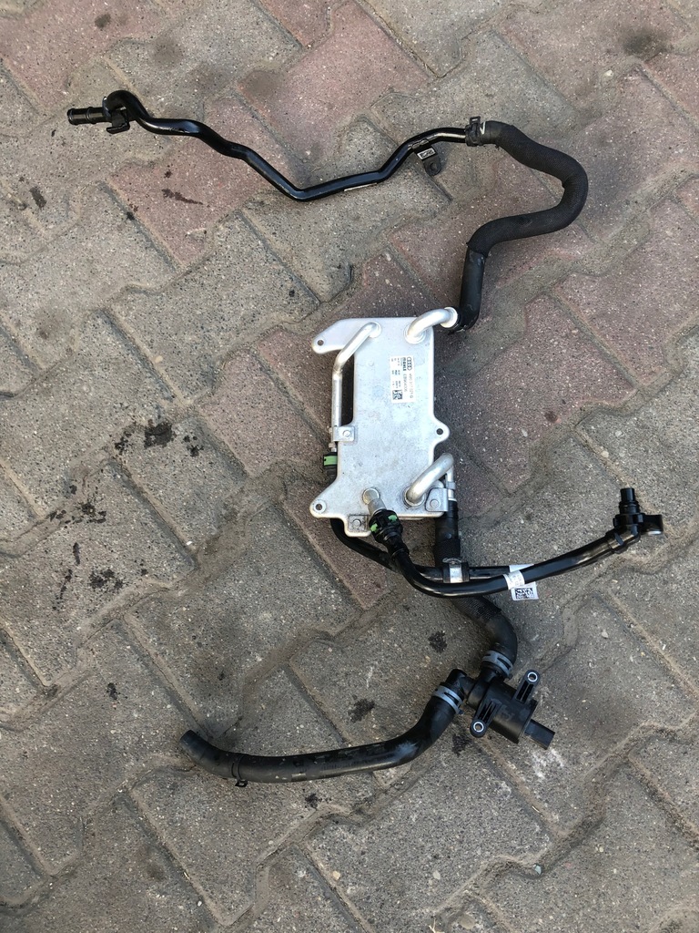 фото №1, Audi a6 c8 радиатор масла помпа wody комплект