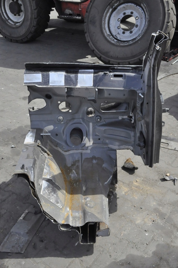 фото №5, Porsche macan чверть лонжерон права правий перед підкрилок