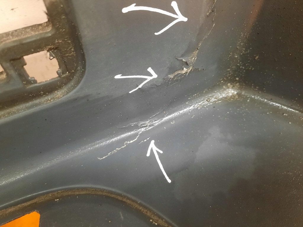 фото №6, Mercedes actros mp4 подножка подножка a 9606663103