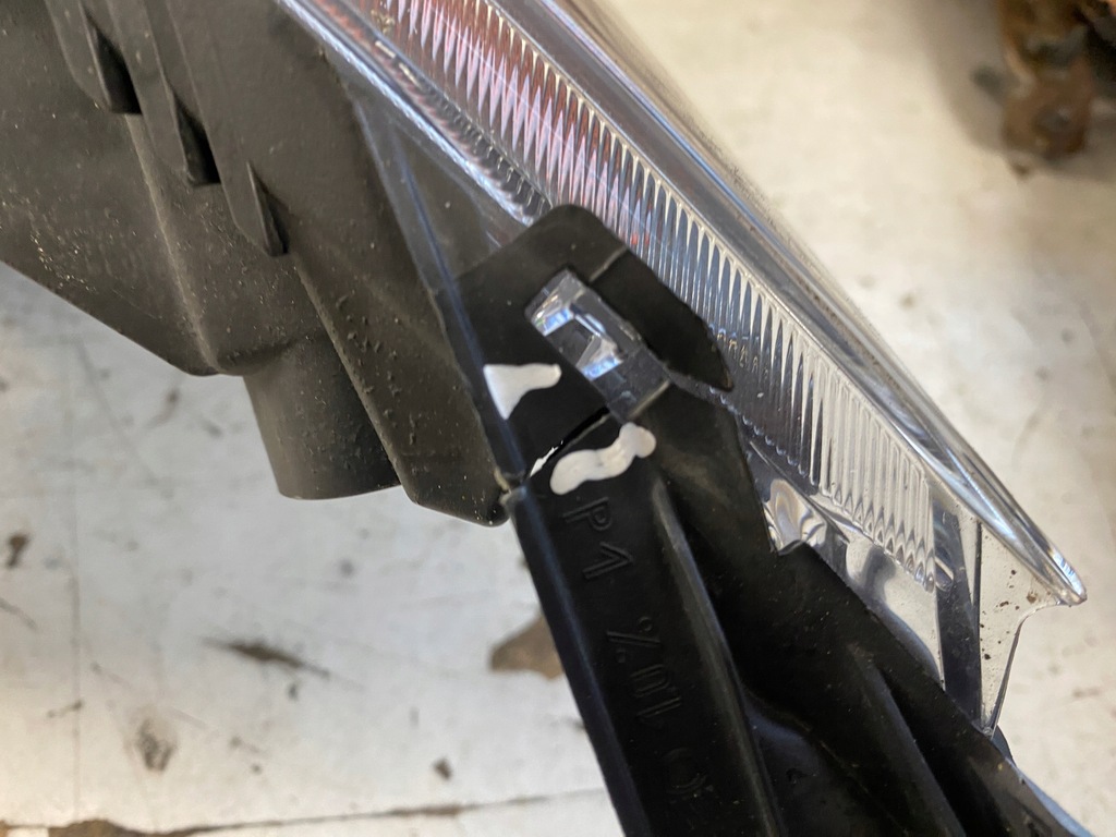 фото №8, Ford transit connect mk2 лампа правий перед