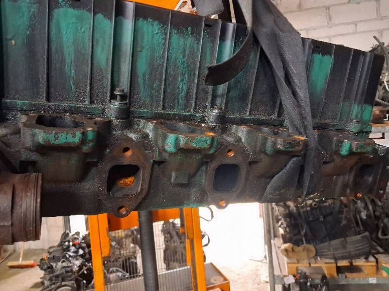 фото №5, Головка volvo fl d7e volvo fe