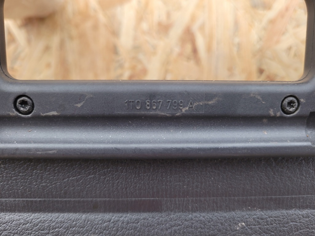 фото №6, Шторка багажника задня volkswagen touran 1t0