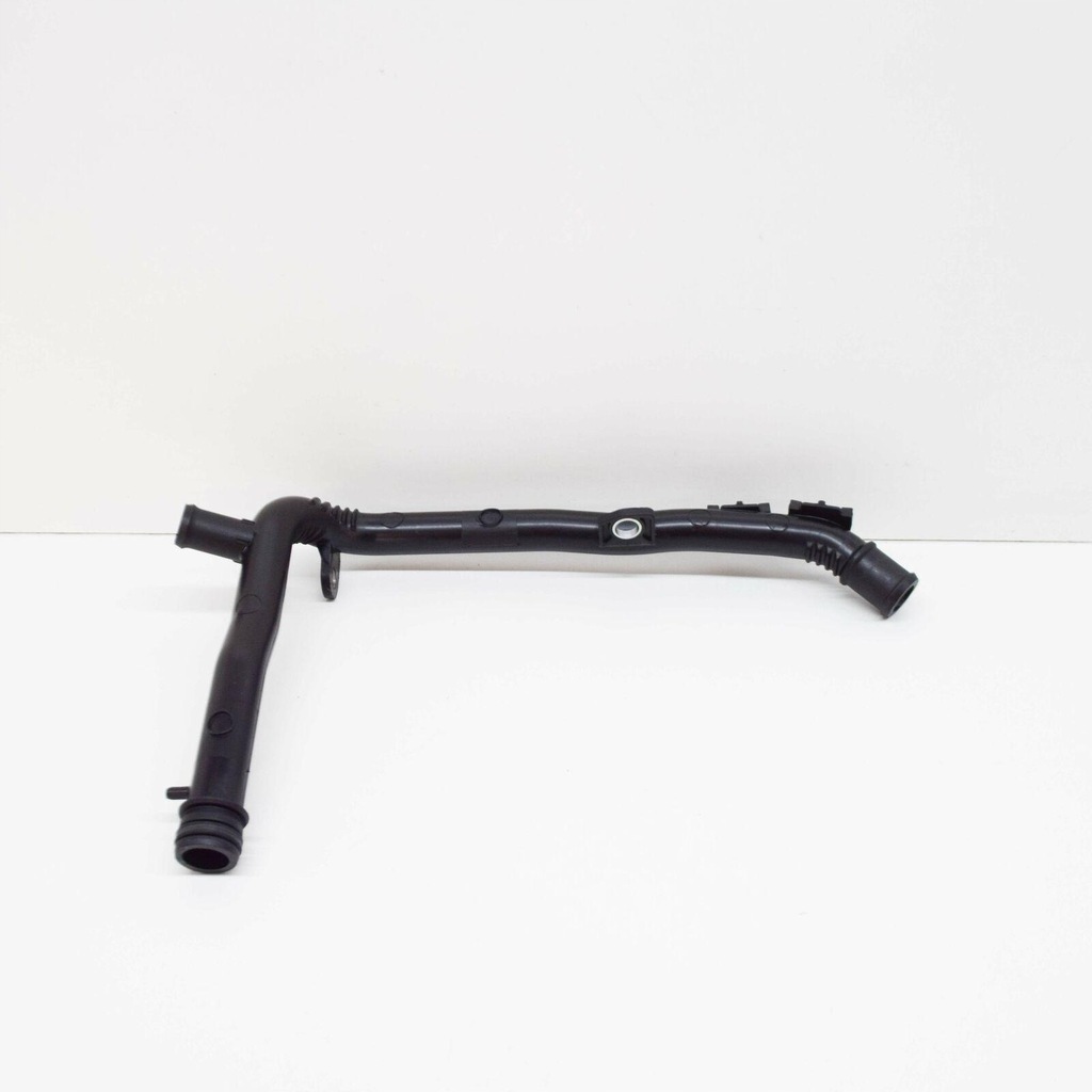 фото №15, Audi a1 оригинальная пластиковая труба жидкость охлаждающий двигателя