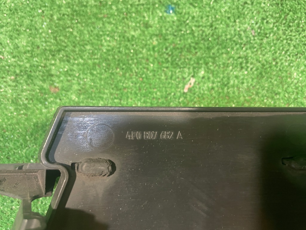 фото №10, Audi a6 c6 4f0 решётка бампера правая 4f0807682a