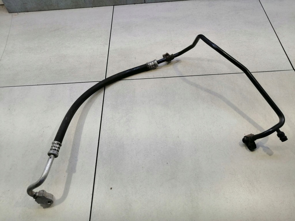 фото №1, Шланг кондиционера toyota avensis i 2.0 d4d