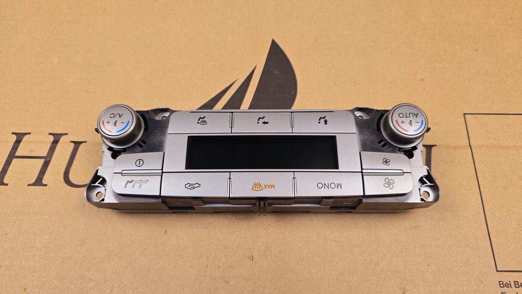 фото №11, Galaxy mk3 06-10 панель обдув кондиционера задняя 3 ряд 2009 r. europa хороший