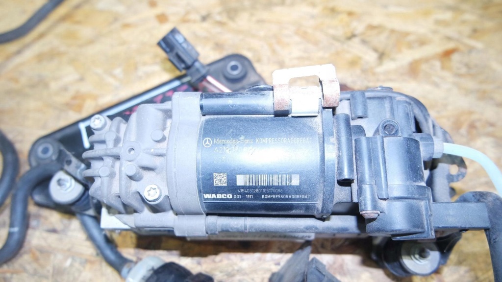 Компресор підвіска mercedes w212 в Україні