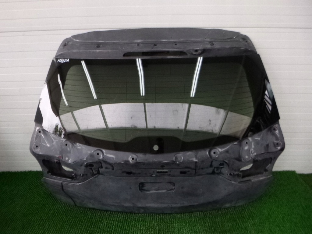 фото №1, Mazda 6 gj 13- крышка багажника задняя zmatowiona do покраска