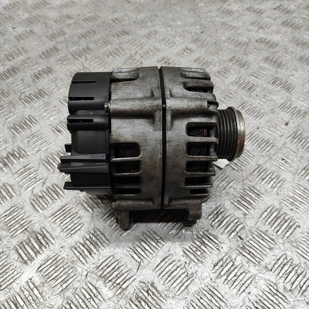 фото №3, Audi a7 s7 4g 2017 генератор