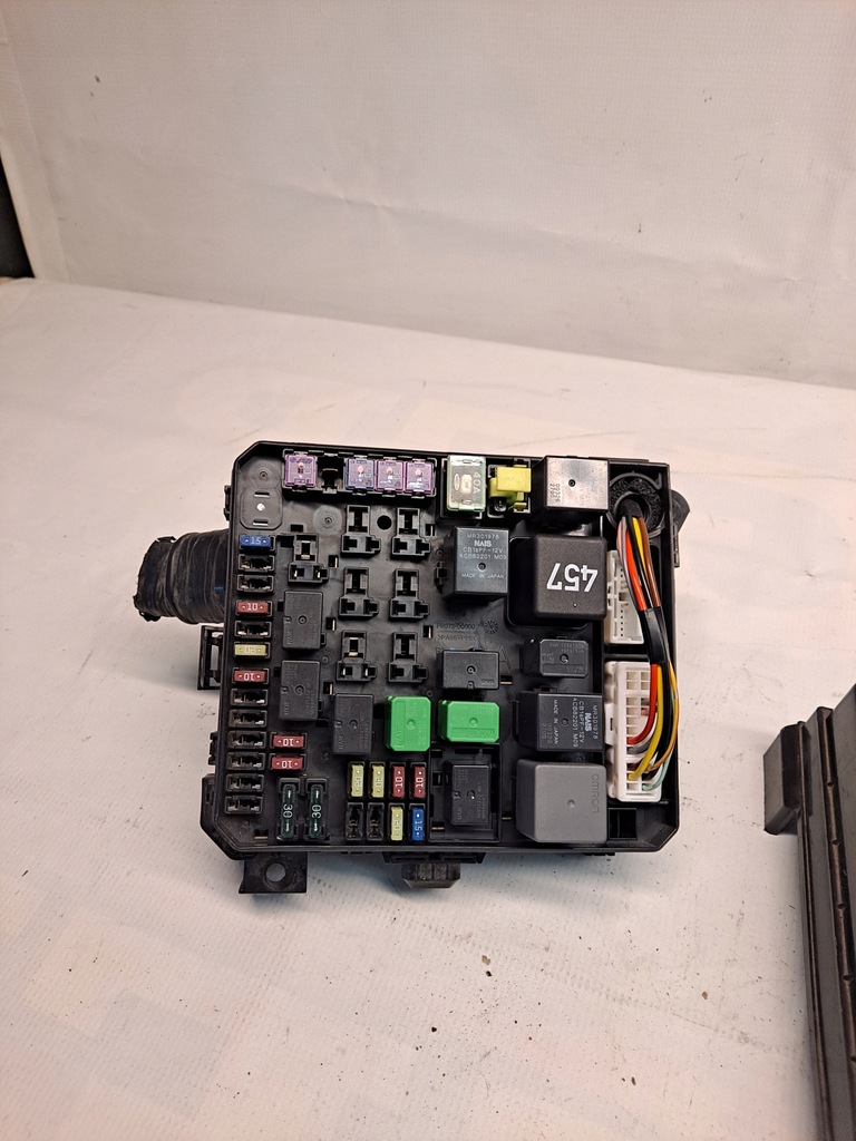 фото №5, Коробка предохранителей lancer viii 2,0 did