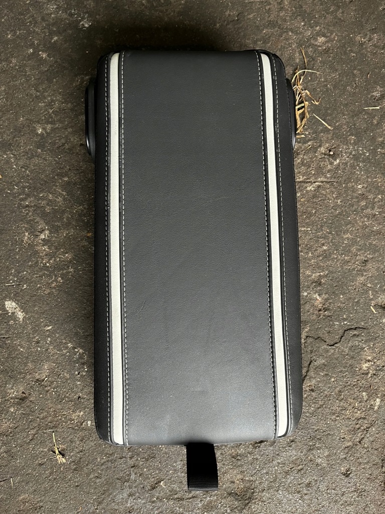 фото №1, 87 ford kuga mk2 vignale підлокітник сидіння