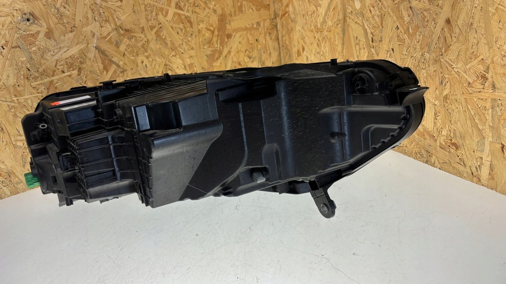 фото №13, Alfa romeo tonale 2023 лампы передние