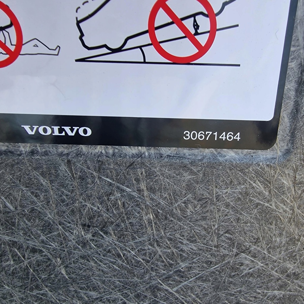 фото №7, Плита багажника volvo xc60 lift 30671464