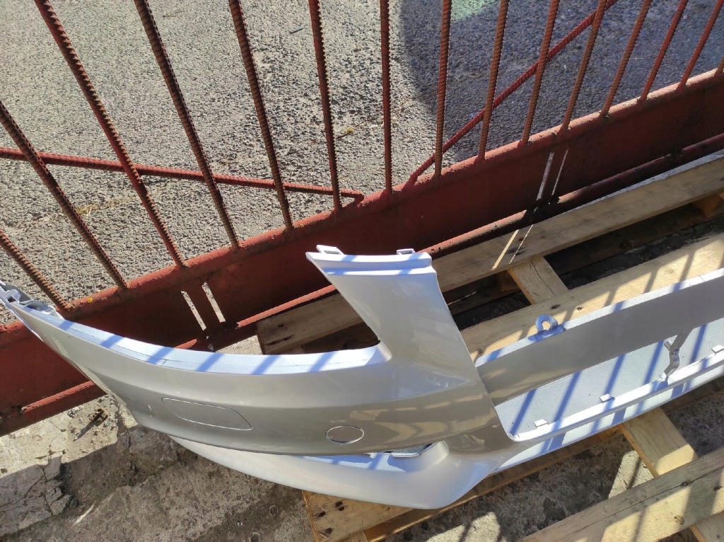 Бампер plus решётка радиатора audi a4 b8 ксенон przedlift lx7w Оригинал