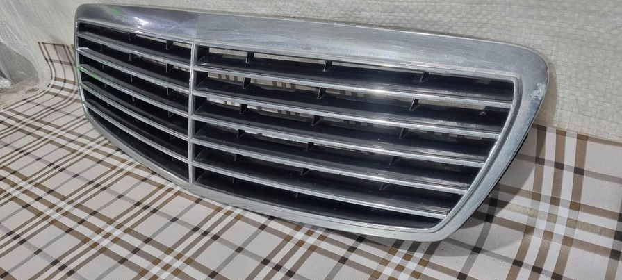 фото №9, Решітка радіатора решітка радіатора mercedes w211 a2118800583