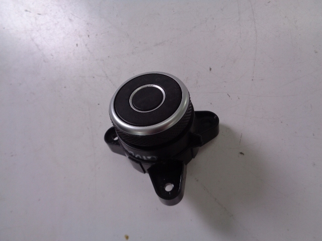 фото №1, Панель ручка dna alfa romeo giulia 2016-