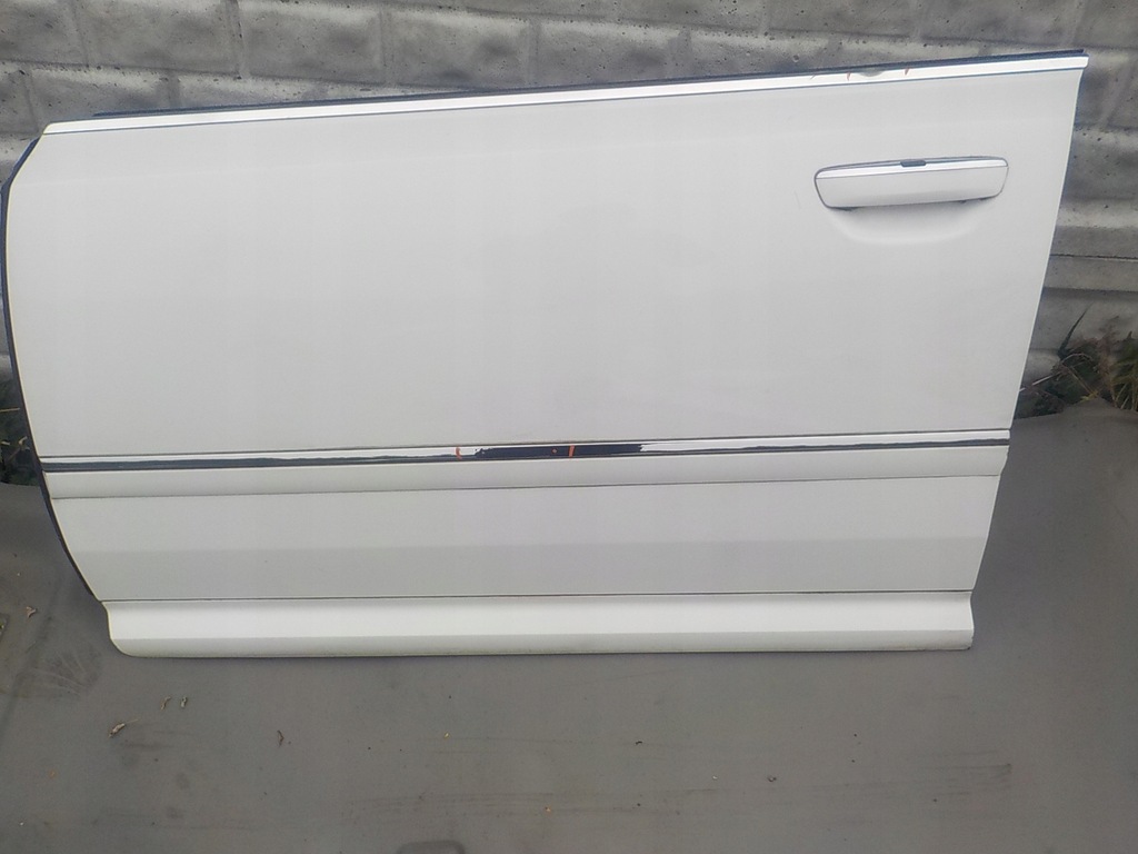 фото №1, Audi s8 a8 d3 дверь левый перед белый