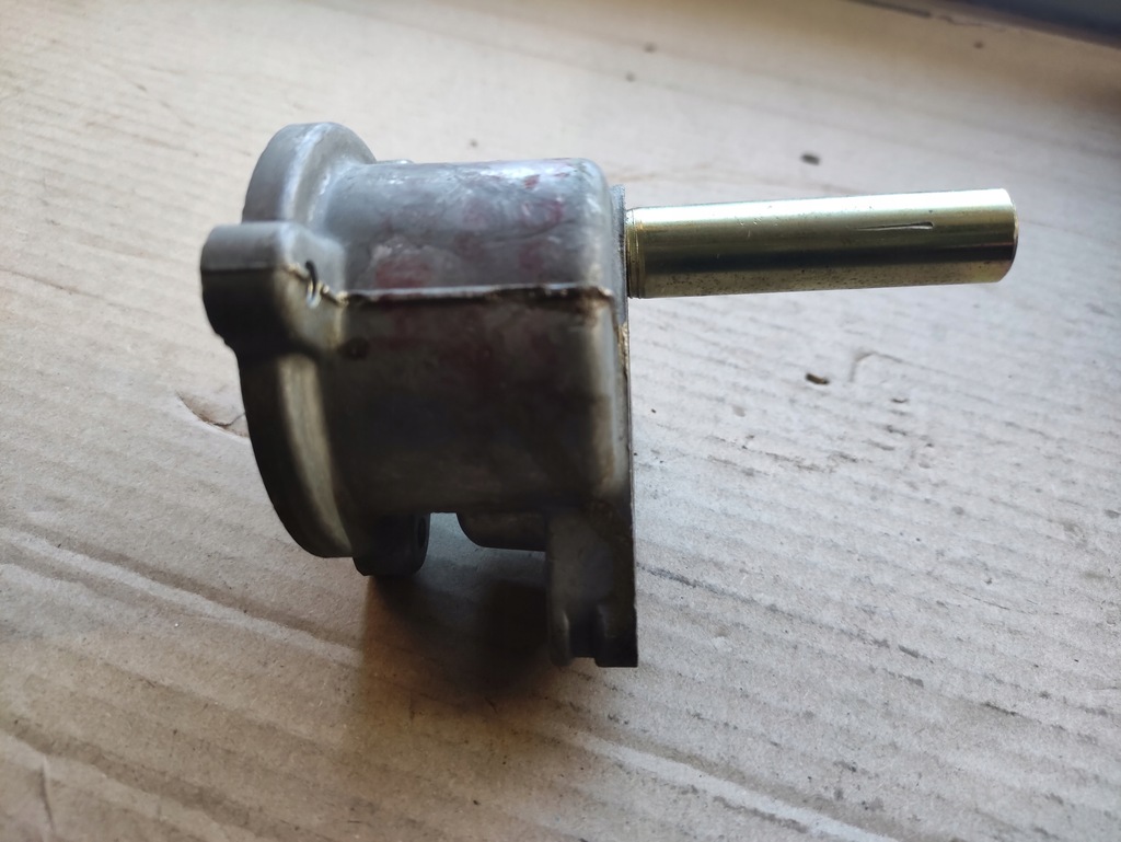 фото №1, Корпус термостата skoda