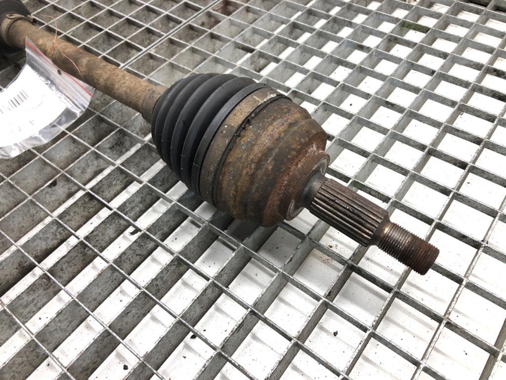 фото №2, Приводной вал левая renault megane iii 08-22 1.6dci