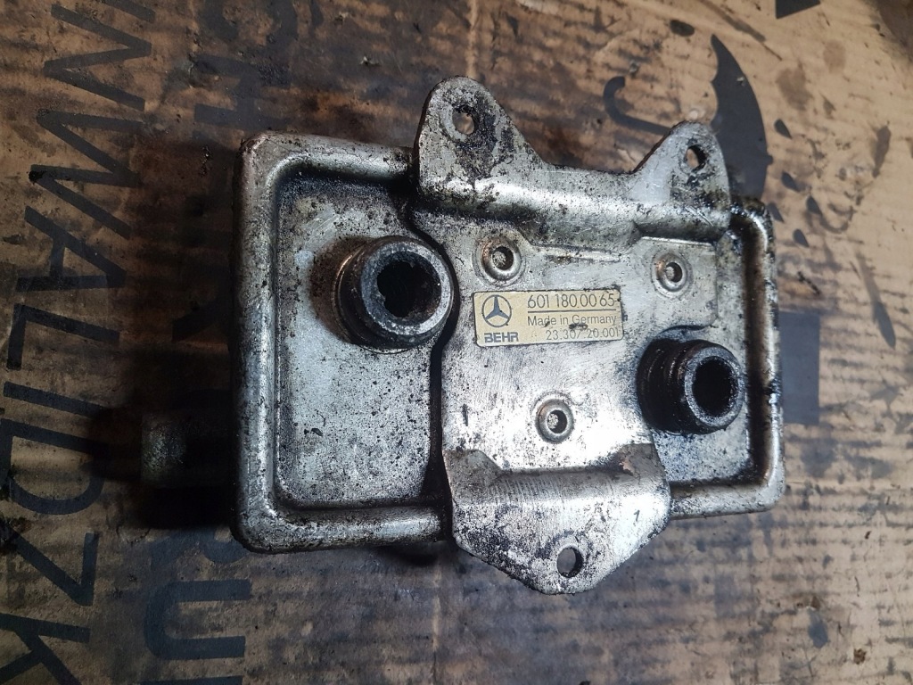 фото №1, Радиатор масла mercedes vito w638