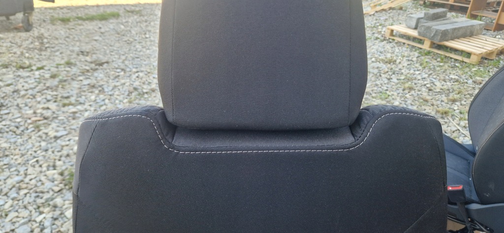 фото №9, Сиденья заднее сиденье skoda octavia iv sedan jak nowe подогрев