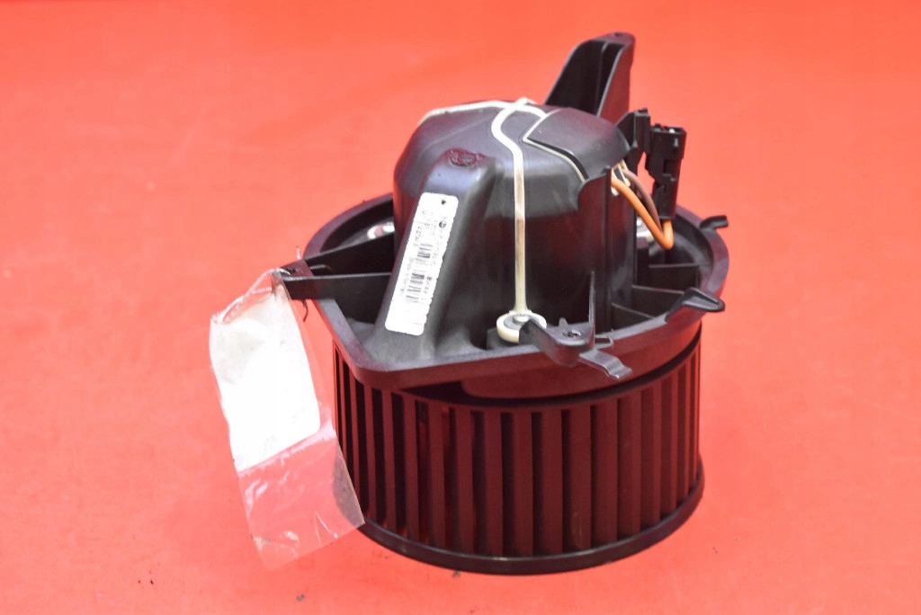 фото №4, Повітродувка вентилятор обдув eu 34226449 mini cooper r55 10-14