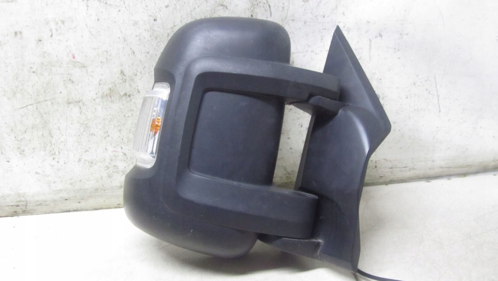 Купити Peugeot boxer iii рестайлінг  дзеркало праве 2 pin 17-