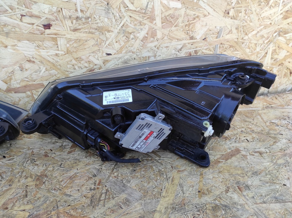 фото №10, Лампа ліва права skoda superb iii bi ксенон 3v1941015a 3v1941016a