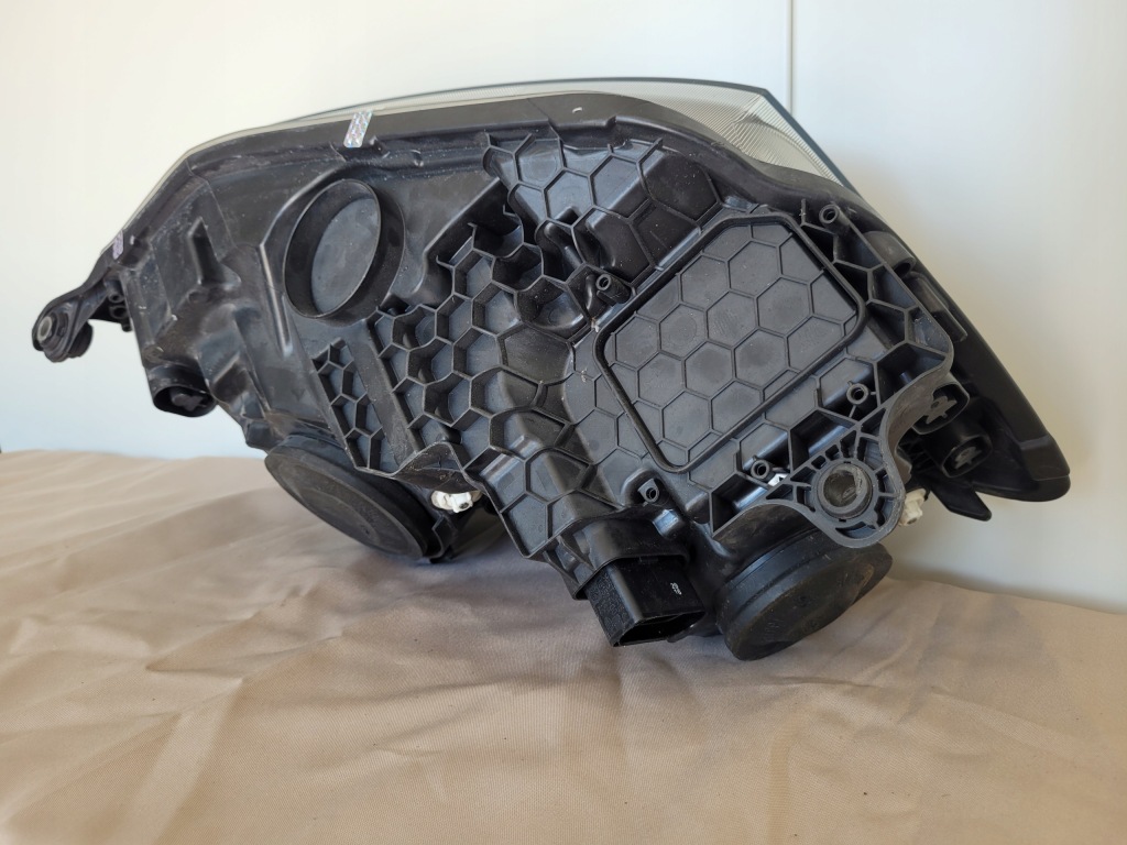 фото №10, Лампа левая передняя фара левый skoda fabia 3 iii 6v1941015b h7 обычная